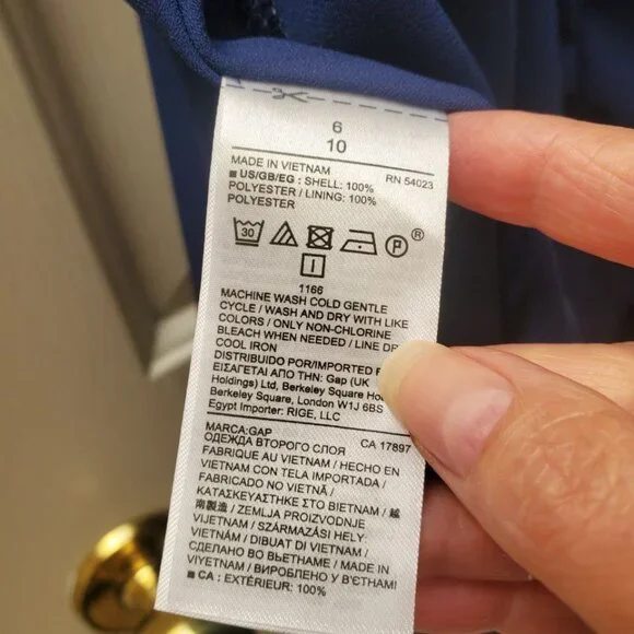 Dress - Picture 5 of 5